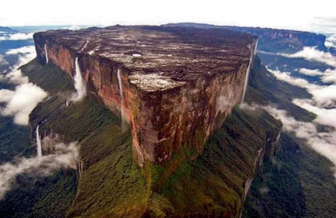 Núi Roraima.