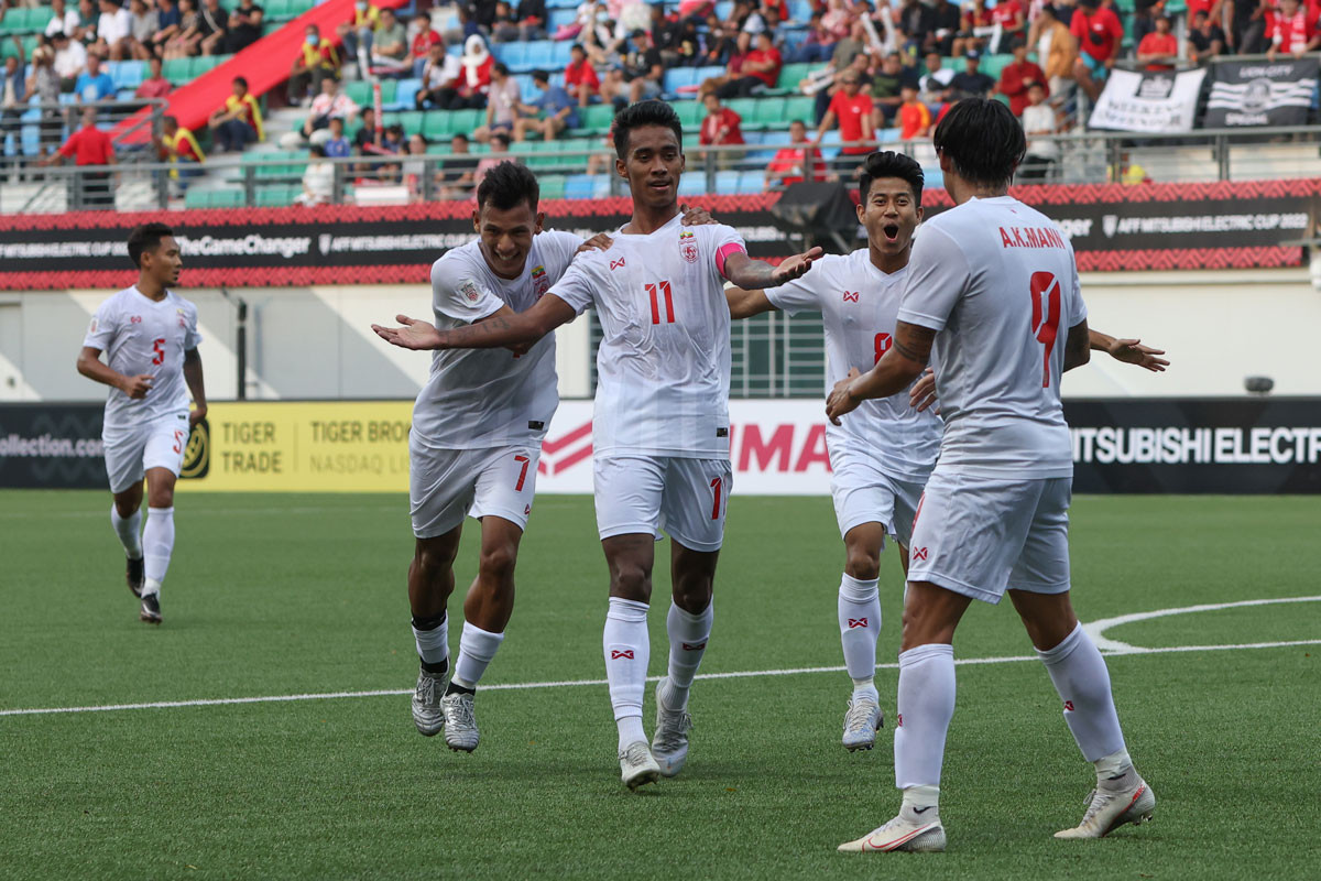 Myanmar được đánh giá cao hơn khá nhiều so với Lào.