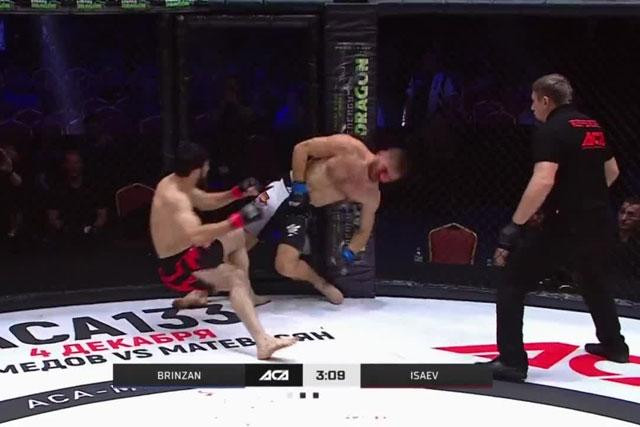 Đòn đánh ấn định kết quả trận đấu.