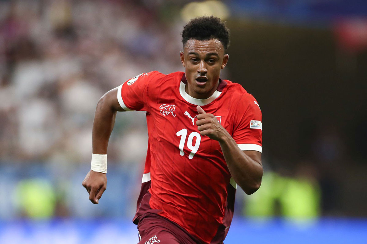 3. Dan Ndoye (Thuỵ Sĩ, tốc độ tối đa: 35,6 km/h). 3. Dan Ndoye (Thuỵ Sĩ, tốc độ tối đa: 35,6 km/h).