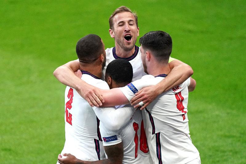 ĐT Anh sẽ vượt qua Ukraine để vào bán kết EURO 2020? Ảnh: Getty. ĐT Anh sẽ vượt qua Ukraine để vào bán kết EURO 2020? Ảnh: Getty.