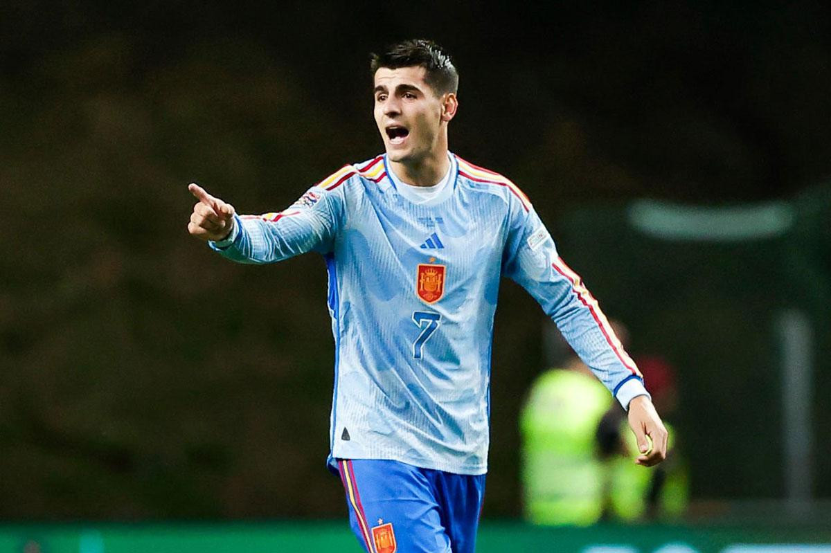 Morata không thể mang tới sự an tâm cho Ban huấn luyện và các CĐV Tây Ban Nha. Morata không thể mang tới sự an tâm cho Ban huấn luyện và các CĐV Tây Ban Nha.