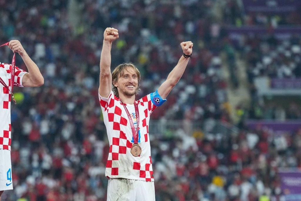 Tiền vệ trung tâm: Luka Modric (Croatia). Tiền vệ trung tâm: Luka Modric (Croatia).