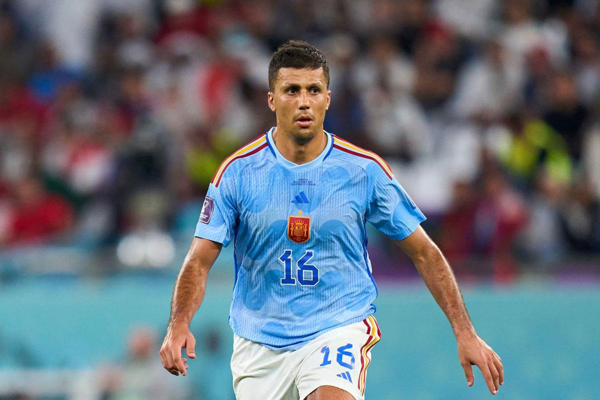 Trung vệ: Rodri (Tây Ban Nha, 8,4 điểm).