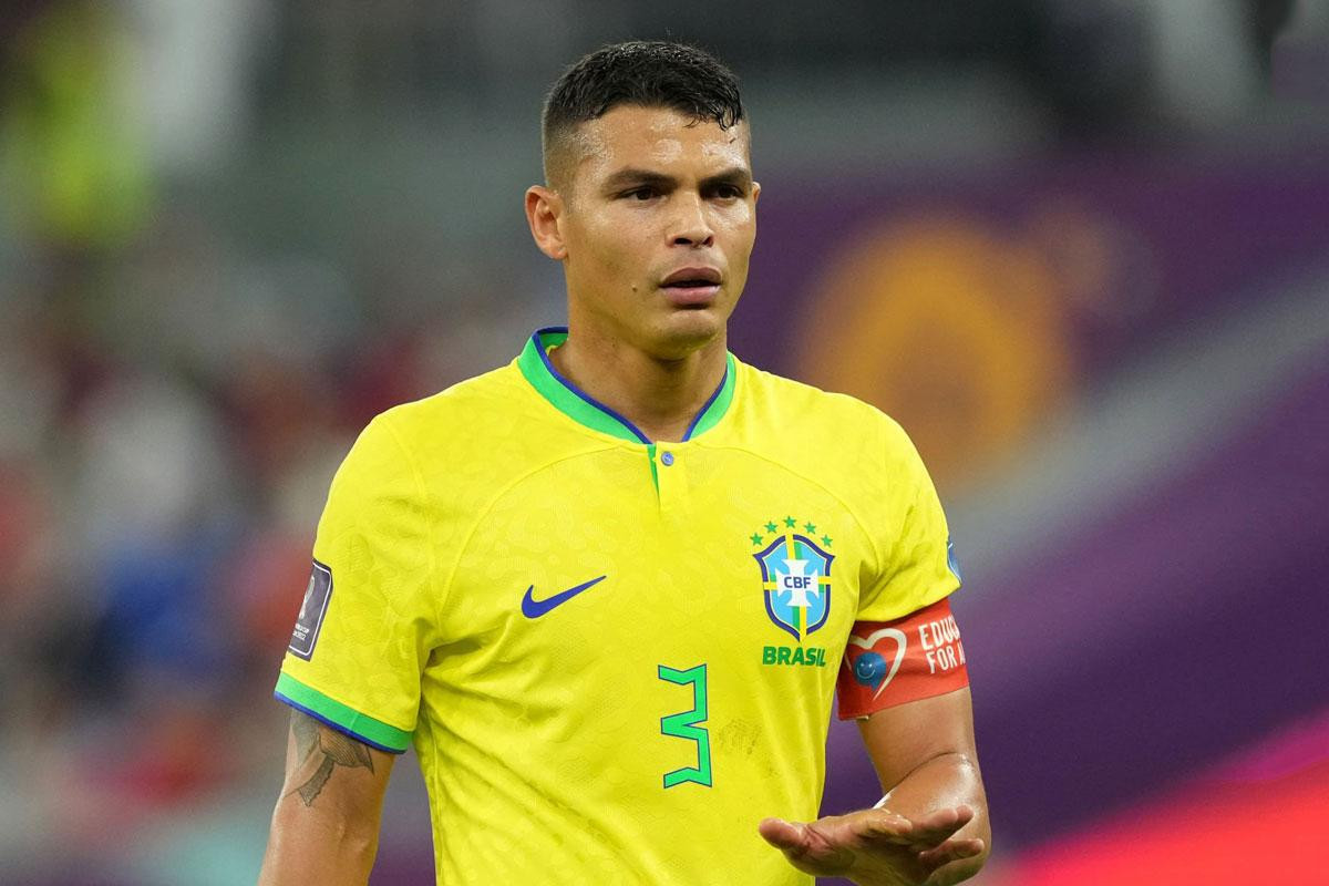Trung vệ: Thiago Silva (Brazil, 7,6 điểm).