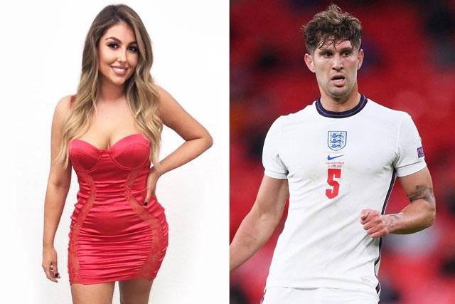 Olivia Naylor, bạn gái hậu vệ John Stones – Đội tuyển Anh. Olivia Naylor, bạn gái hậu vệ John Stones – Đội tuyển Anh.