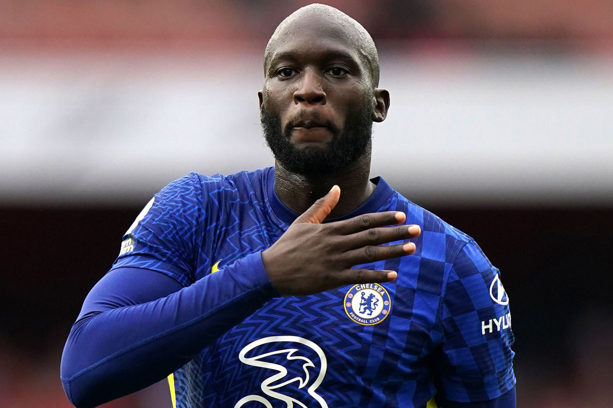 8. Romelu Lukaku (Chelsea mua từ Inter Milan, 2021, giá 97,5 triệu bảng). 8. Romelu Lukaku (Chelsea mua từ Inter Milan, 2021, giá 97,5 triệu bảng).