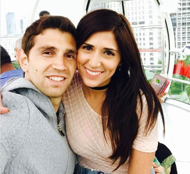 Amanda Gama – vợ của Emiliano Martinez. Cặp đôi này đã gắn bó với nhau từ khi Emiliano Martinez chuyển đến Arsenal năm 2012. Họ kết hôn vào năm 2017 và hiện đã có 2 người con.