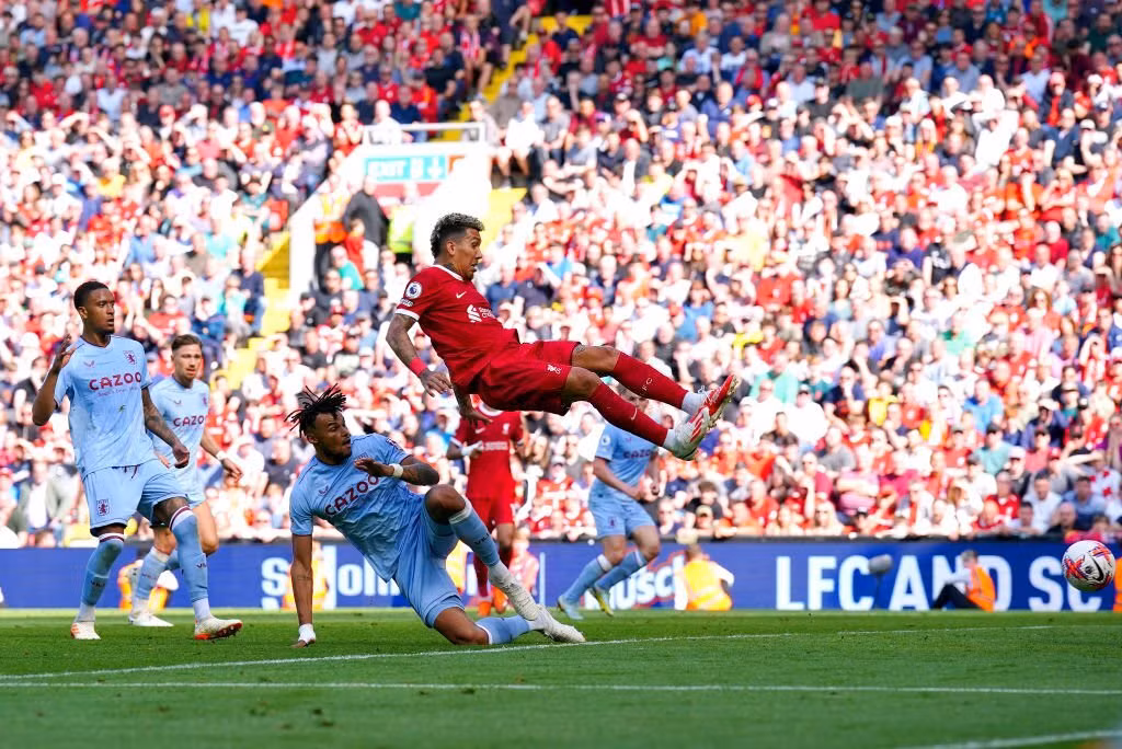 Tình huống gỡ hoà của Firmino.