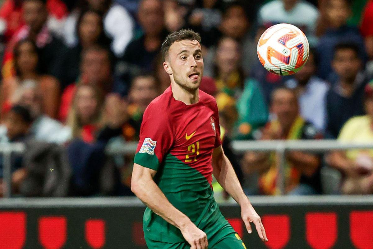 1. Diogo Jota (Bồ Đào Nha, chấn thương bắp chân).