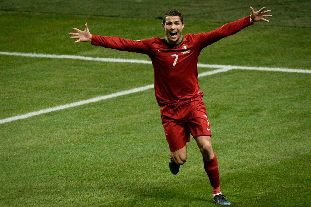 5. Cristiano Ronaldo (Bồ Đào Nha). 5. Cristiano Ronaldo (Bồ Đào Nha).