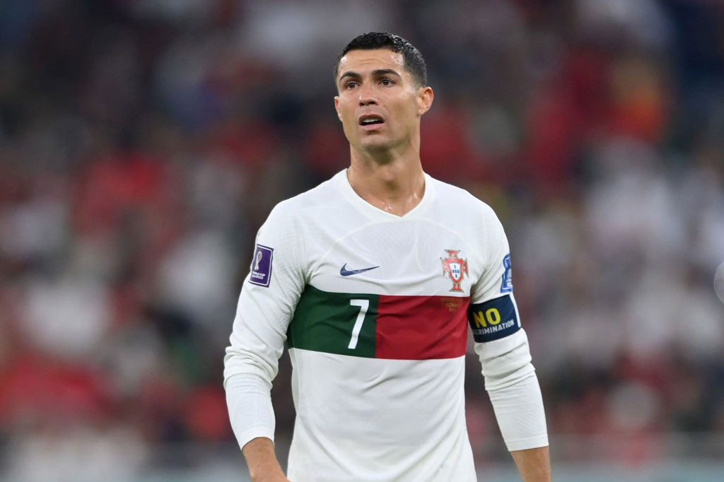 1. Cristiano Ronaldo (tự do, CLB quan tâm: Al-Nassr, Inter Miami).