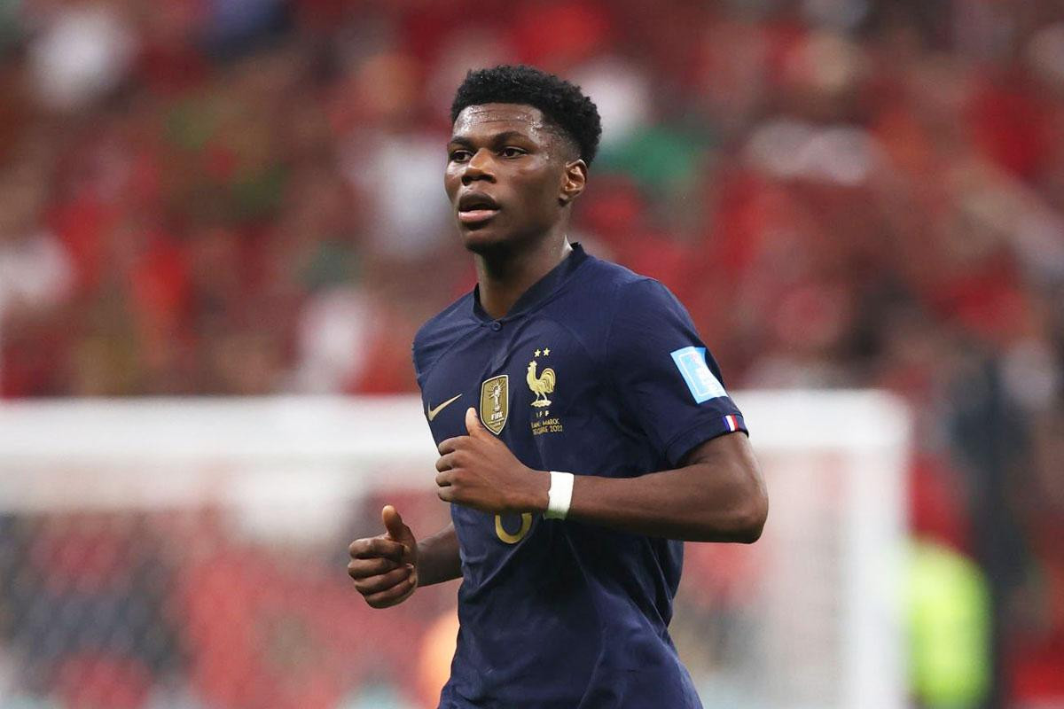 Tiền vệ trung tâm: Aurelien Tchouameni (Pháp, 7,7 điểm). Tiền vệ trung tâm: Aurelien Tchouameni (Pháp, 7,7 điểm).