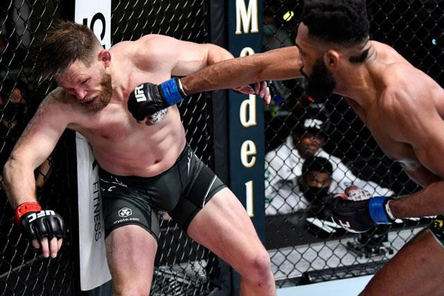 Cú đấm ấn định kết quả trận đấu. Cú đấm ấn định kết quả trận đấu.