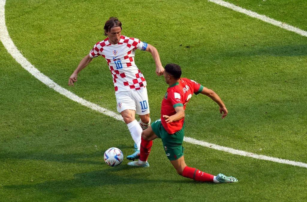 Croatia và Morocco (áo đỏ) đã hoà nhau 0-0 ở trận mở màn bảng F World Cup 2022.