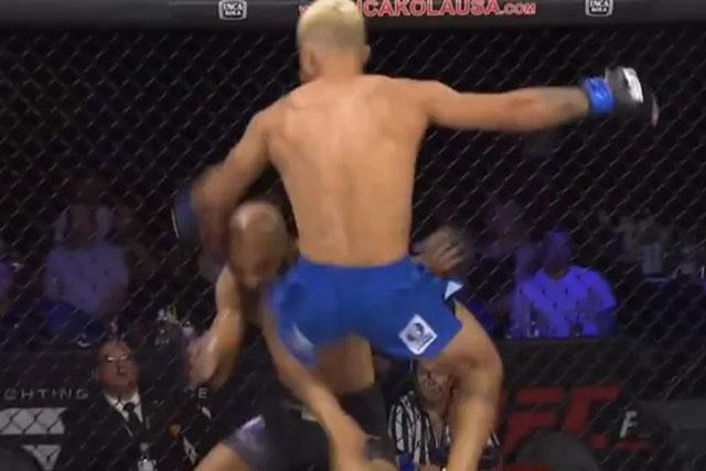 Cú ra đòn ấn định kết quả trận đấu. Cú ra đòn ấn định kết quả trận đấu.