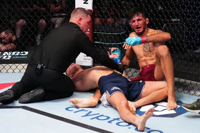 Ahmad Hassanzada đã có chiến thắng rất nhọc nhằn. Ahmad Hassanzada đã có chiến thắng rất nhọc nhằn.