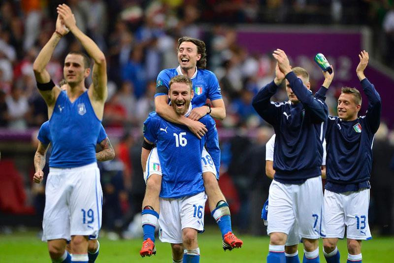 4. Italia (số lần tham dự các kỳ World Cup tính đến hết năm 2018: 18, tổng số bàn thắng ghi được: 128 bàn). 4. Italia (số lần tham dự các kỳ World Cup tính đến hết năm 2018: 18, tổng số bàn thắng ghi được: 128 bàn).