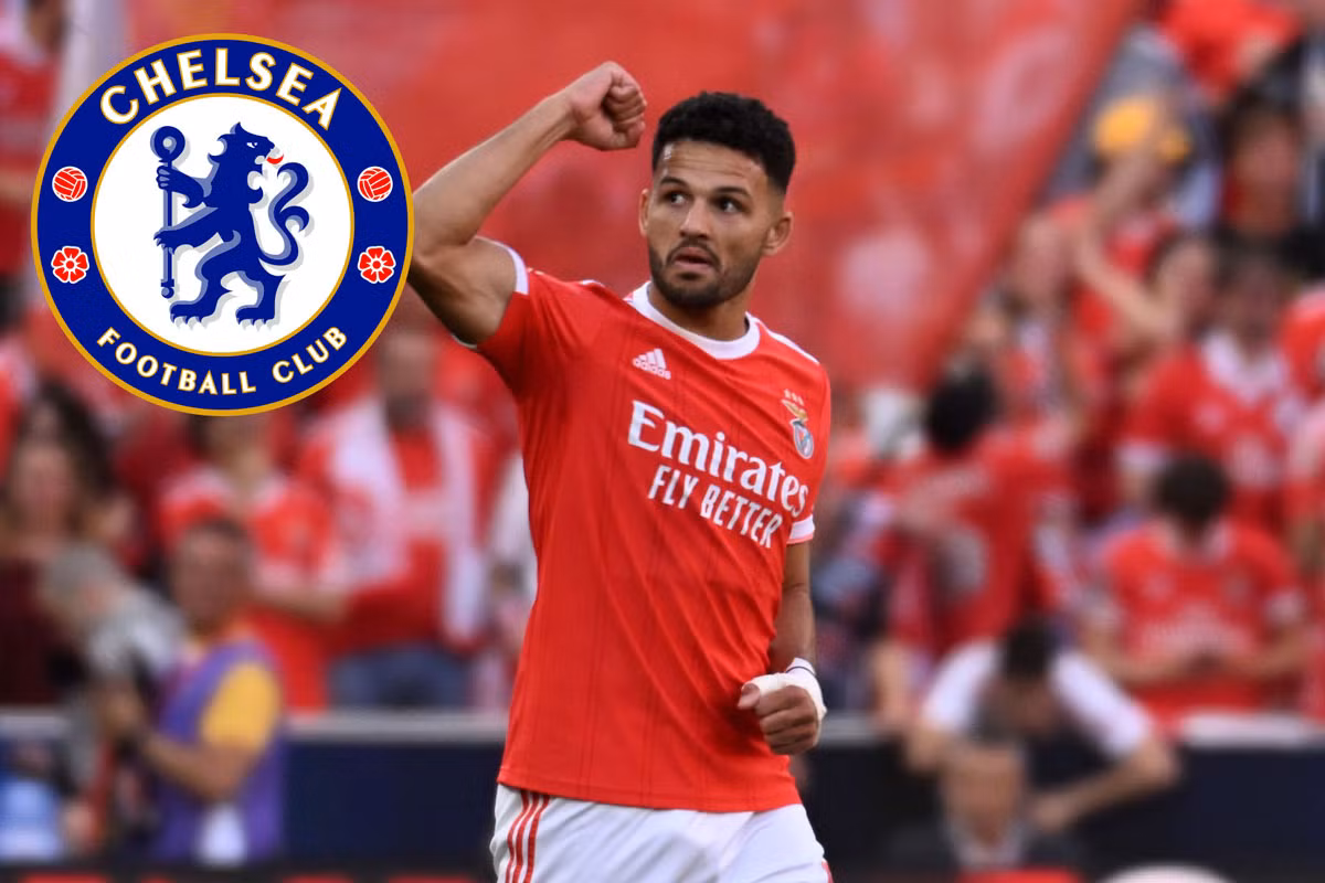 Chelsea sẵn sàng chi 70 triệu bảng để có chữ ký của Ramos. Chelsea sẵn sàng chi 70 triệu bảng để có chữ ký của Ramos.