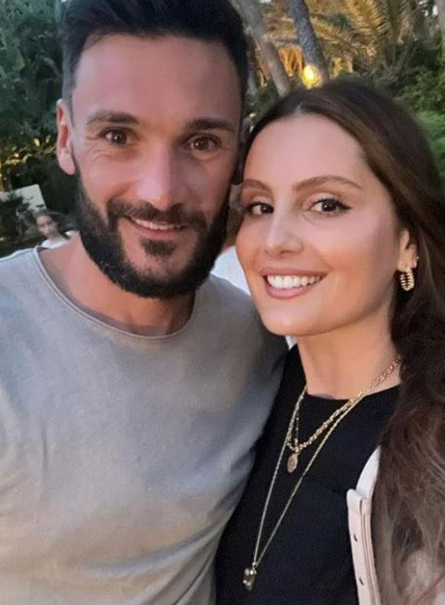 Marine Lloris hiện đang là nhà thiết kế thời trang cho trẻ em kiêm chủ nhãn hiệu quần áo Manege en Sucre. Marine Lloris hiện đang là nhà thiết kế thời trang cho trẻ em kiêm chủ nhãn hiệu quần áo Manege en Sucre.