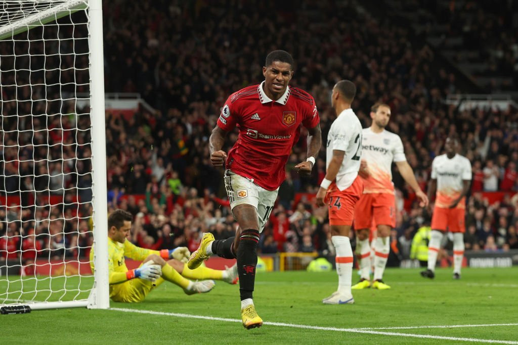 Rashford giúp MU thắng tối thiểu 1-0 ở lượt đi.