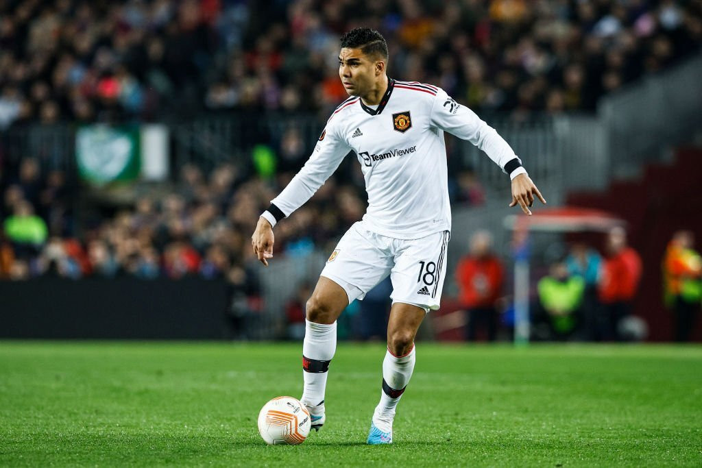 =8. Casemiro (MU, mức lương: 300.000 bảng/tuần).