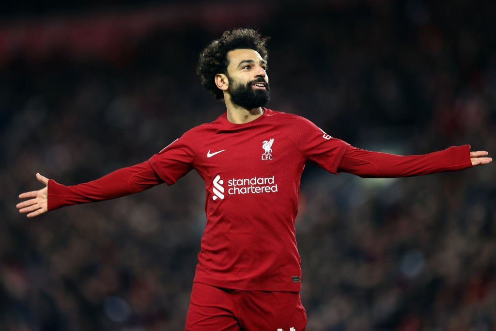 =4. Mohamed Salah (Liverpool, mức lương: 350.000 bảng/tuần).