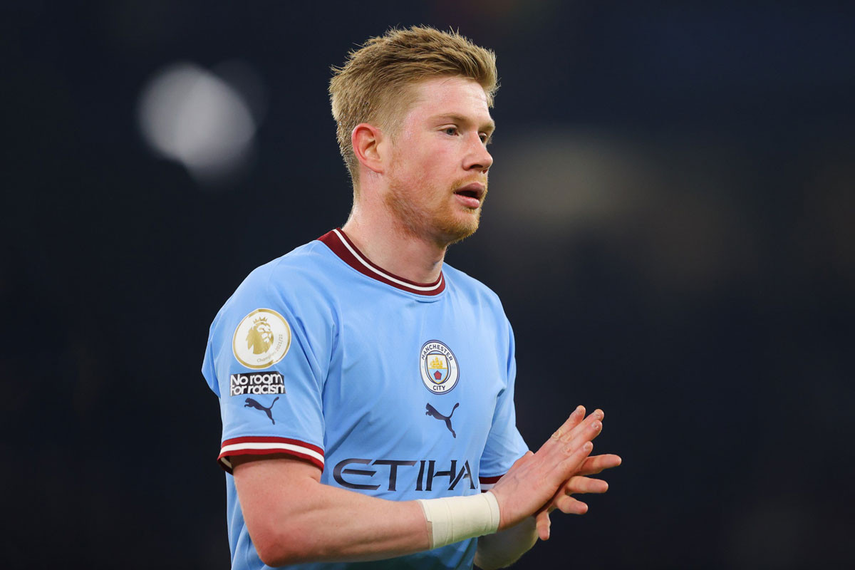 Tiền vệ tấn công: Kevin De Bruyne (Man City, định giá chuyển nhượng: 80 triệu euro).