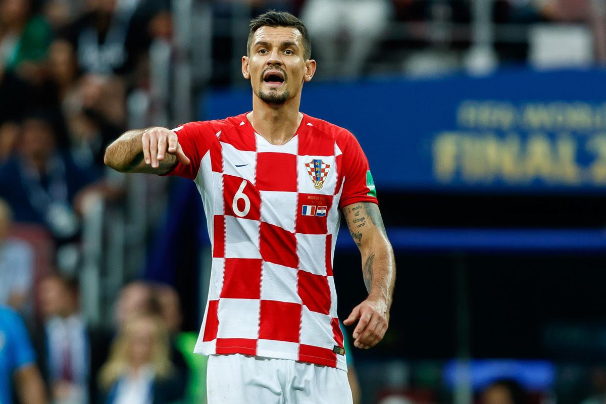 Dejan Lovren là một trong số 7 lão tướng của Croatia. Dejan Lovren là một trong số 7 lão tướng của Croatia.