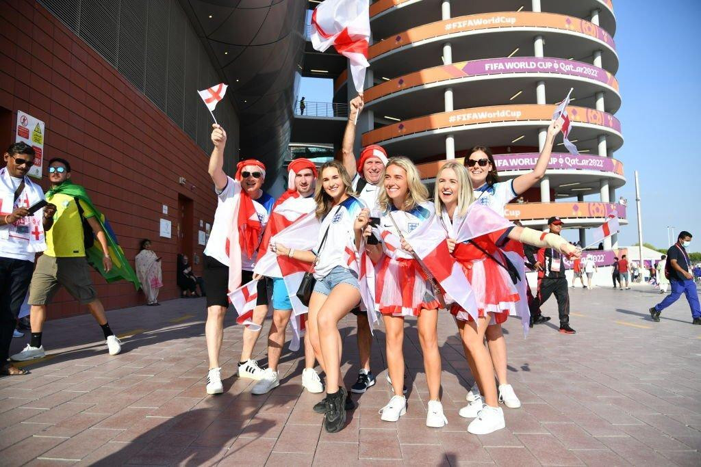 Sự phấn khích trước khi vào sân.