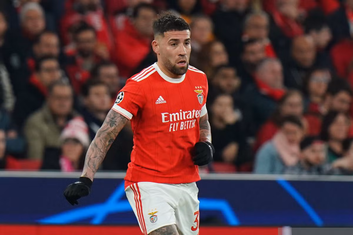 8. Nicolas Otamendi (Benfica, ĐT Argentina, số trận thi đấu ở cấp độ CLB và ĐTQG từ đầu mùa giải 2022/23 đến nay: 45, tổng số phút đã thi đấu: 4.019).
