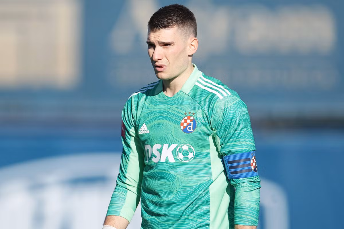 1. Dominik Livakovic (Dinamo Zagreb, ĐT Croatia, số trận thi đấu ở cấp độ CLB và ĐTQG từ đầu mùa giải 2022/23 đến nay: 47, tổng số phút đã thi đấu: 4.290).