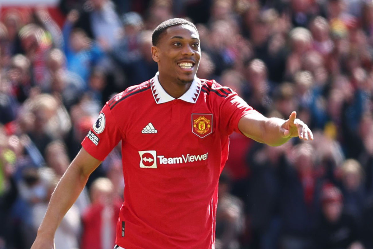 4. Anthony Martial (AS Monaco đến MU tháng 9/2015, lúc 19 tuổi, giá chuyển nhượng: 60 triệu euro). 4. Anthony Martial (AS Monaco đến MU tháng 9/2015, lúc 19 tuổi, giá chuyển nhượng: 60 triệu euro).