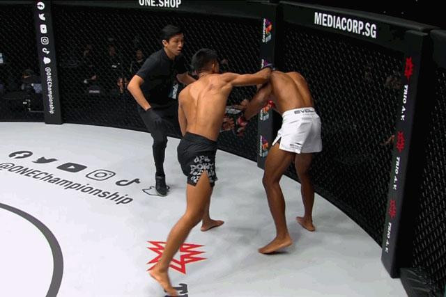 Cú đấm chuẩn xác của Keanu Subba. Cú đấm chuẩn xác của Keanu Subba.