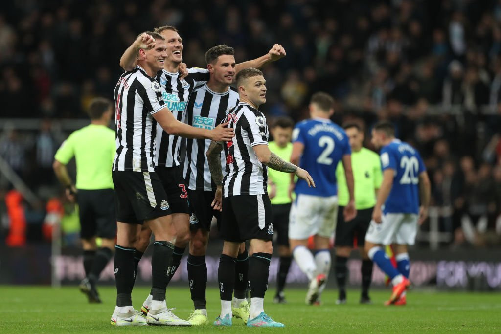 Newcastle giành chiến thắng tối thiểu trước Everton ở lượt đi.