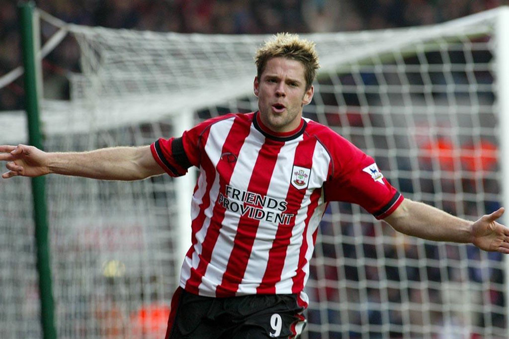 10. James Beattie (Southampton, trận gặp Chelsea ngày 28/8/2004, 13,52 giây). 10. James Beattie (Southampton, trận gặp Chelsea ngày 28/8/2004, 13,52 giây).