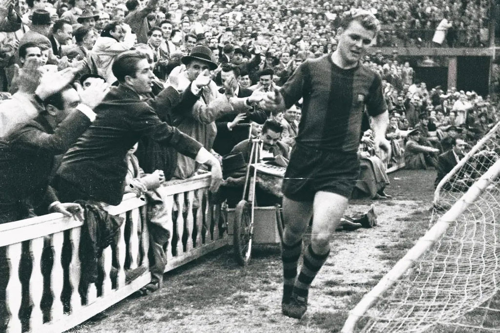 4. Laszlo Kubala (194 bàn sau 281 trận, thời gian gắn bó: 1950-1961). 4. Laszlo Kubala (194 bàn sau 281 trận, thời gian gắn bó: 1950-1961).