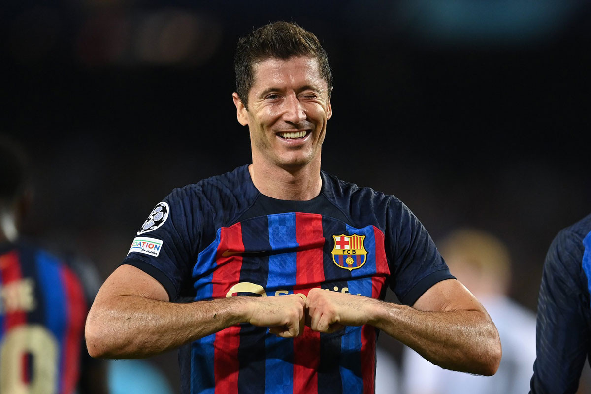 =4. Robert Lewandowski (Barcelona, 13 bàn, 26 điểm).