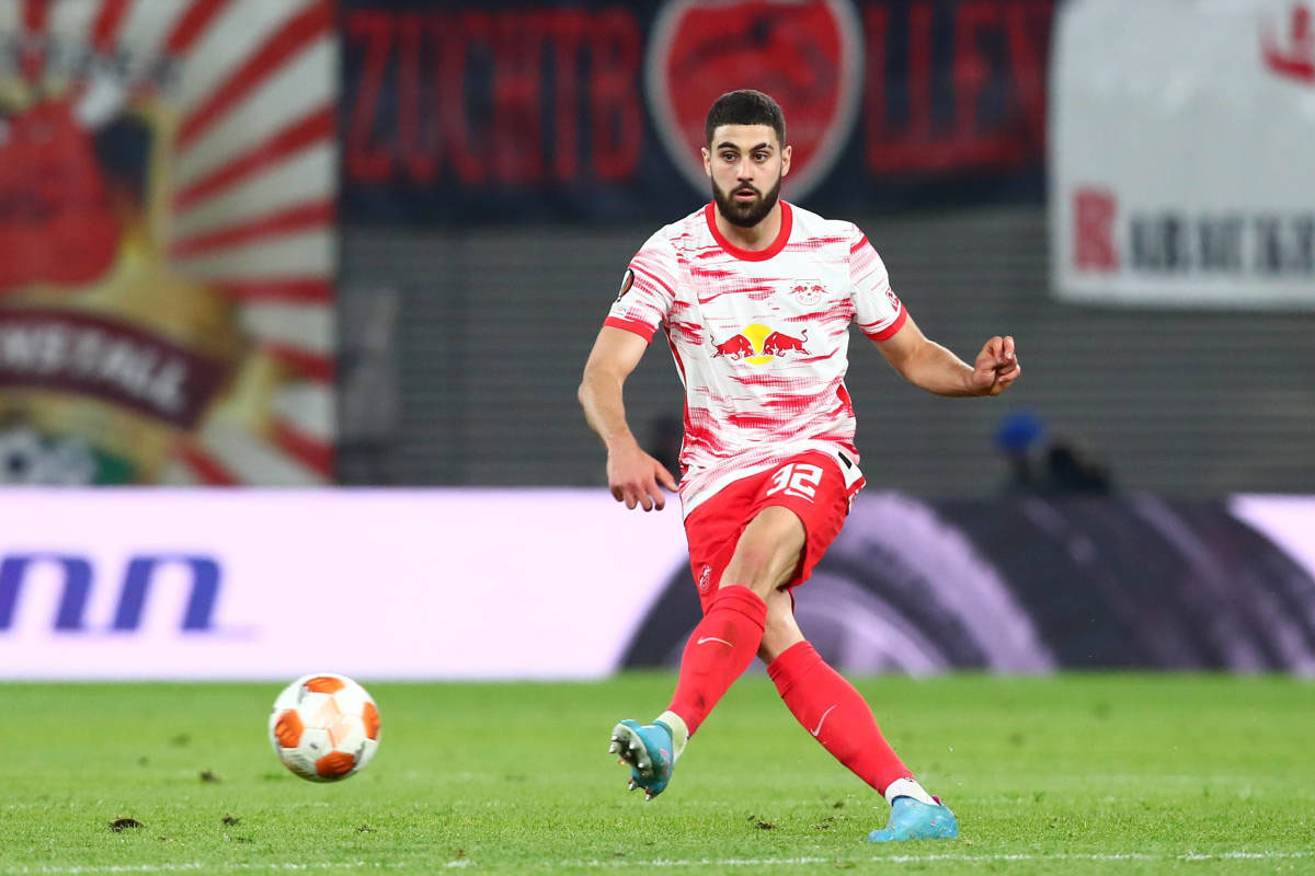 Trung vệ: Josko Gvardiol (RB Leipzig, định giá chuyển nhượng: 75 triệu euro). Trung vệ: Josko Gvardiol (RB Leipzig, định giá chuyển nhượng: 75 triệu euro).