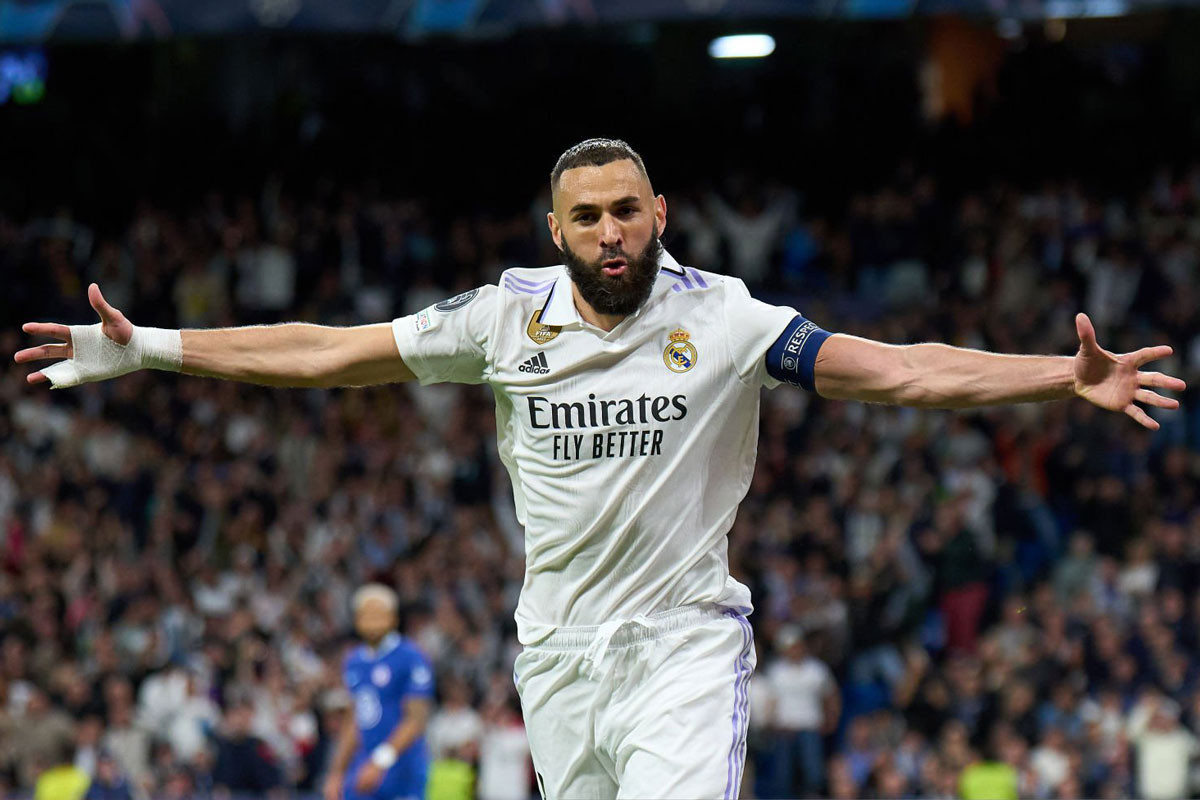 Tiền đạo: Karim Benzema (Real Madrid). Tiền đạo: Karim Benzema (Real Madrid).