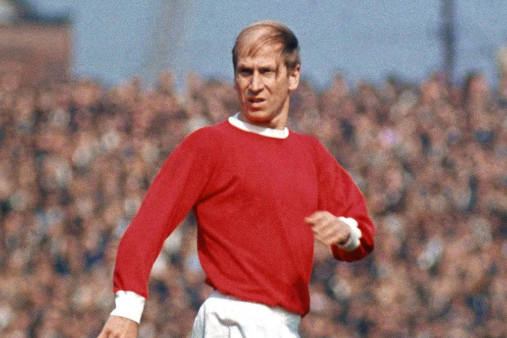 2. Bobby Charlton (249 bàn sau 758, thời gian gắn bó: 1956-1973). 2. Bobby Charlton (249 bàn sau 758, thời gian gắn bó: 1956-1973).