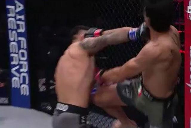 Pha ra đòn ấn định kết quả trận đấu.