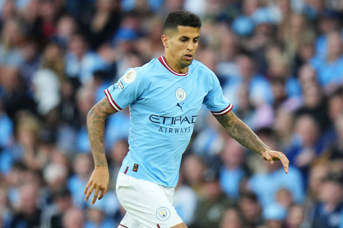 =4. Joao Cancelo (mua từ Juventus năm 2019, 60 triệu bảng). =4. Joao Cancelo (mua từ Juventus năm 2019, 60 triệu bảng).