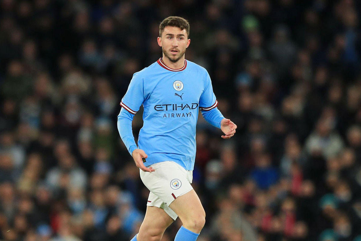 6. Aymeric Laporte (mua từ Athletic Bilbao năm 2016, 57 triệu bảng). 6. Aymeric Laporte (mua từ Athletic Bilbao năm 2016, 57 triệu bảng).