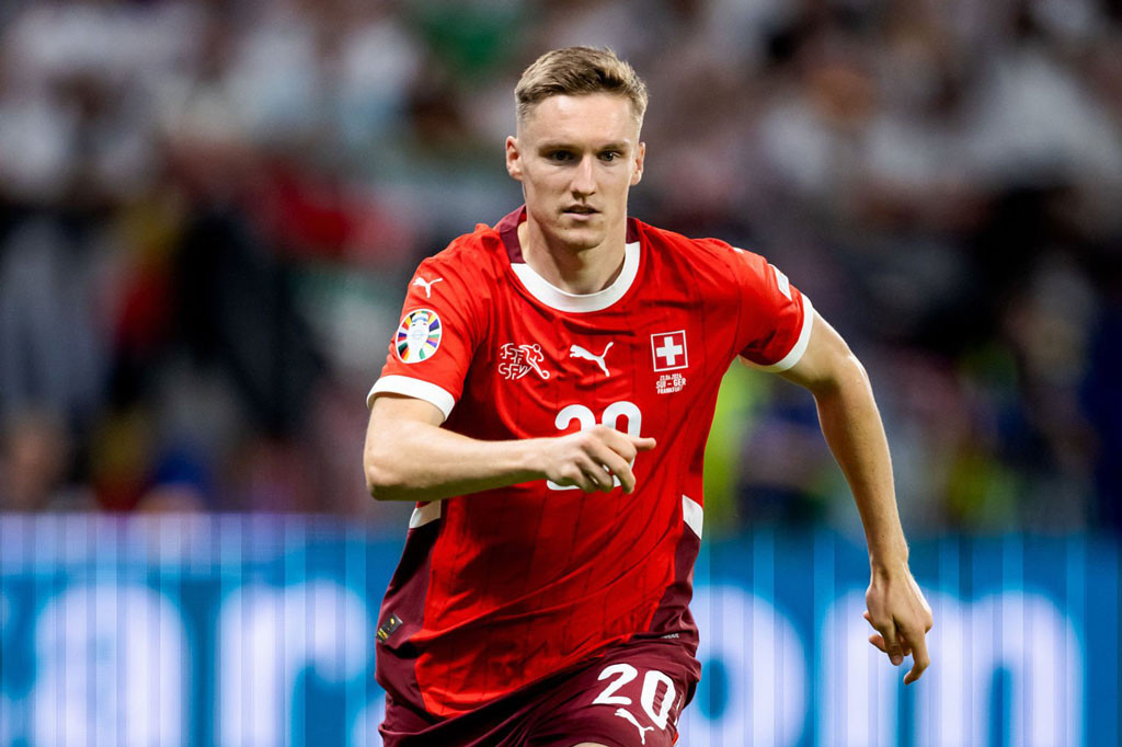 6. Michel Aebischer (Thuỵ Sĩ, tổng quãng đường di chuyển: 57,5 km).