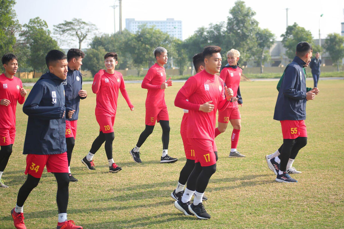 6. Đông Á Thanh Hóa (tổng giá trị đội hình: 2,77 triệu euro). 6. Đông Á Thanh Hóa (tổng giá trị đội hình: 2,77 triệu euro).