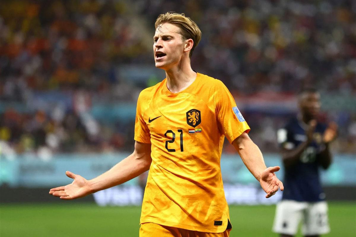 Tiền vệ: Frenkie de Jong (Hà Lan). Tiền vệ: Frenkie de Jong (Hà Lan).