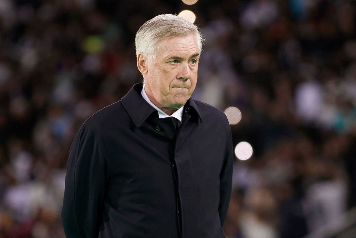 HLV Ancelotti bác bỏ thông tin về việc ông sắp chia tay Real. HLV Ancelotti bác bỏ thông tin về việc ông sắp chia tay Real.