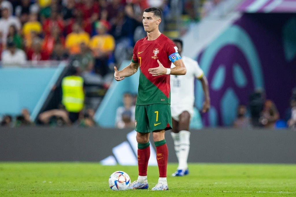 Ronaldo sẽ sang Saudi Arabia dưỡng già?
