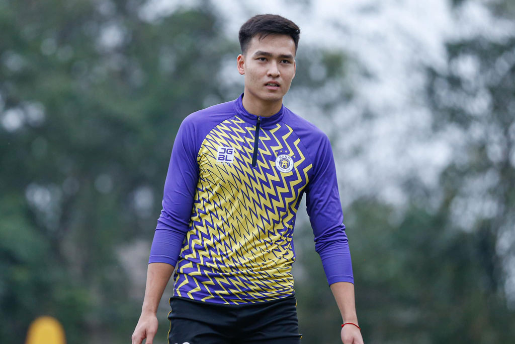 =4. Bùi Hoàng Việt Anh (Hà Nội FC, định giá chuyển nhượng: 300.000 euro). =4. Bùi Hoàng Việt Anh (Hà Nội FC, định giá chuyển nhượng: 300.000 euro).